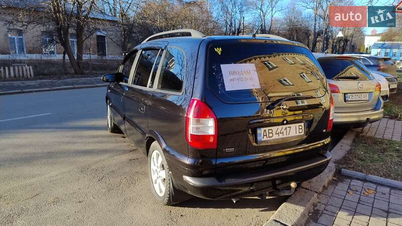 Минивэн Opel Zafira 2004 в Виннице