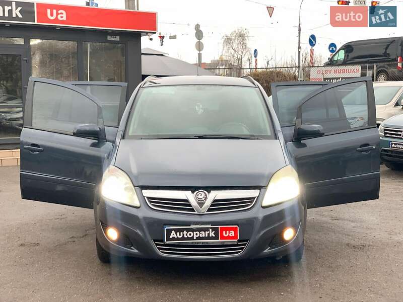 Минивэн Opel Zafira 2008 в Виннице