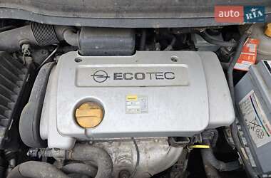 Минивэн Opel Zafira 2008 в 