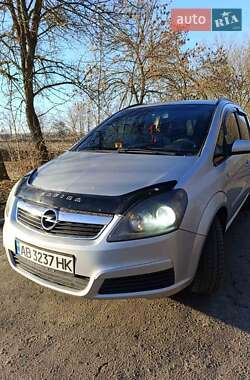 Мінівен Opel Zafira 2007 в Літині