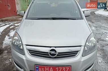 Минивэн Opel Zafira 2014 в Чернигове