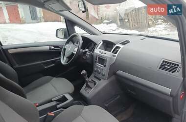 Минивэн Opel Zafira 2014 в Чернигове