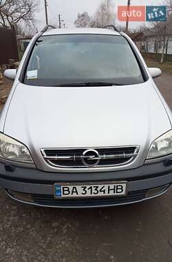 Минивэн Opel Zafira 2003 в Умани