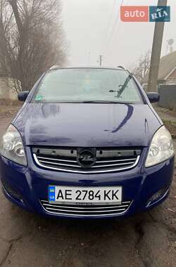 Мінівен Opel Zafira 2013 в Дніпрі