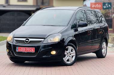 Минивэн Opel Zafira 2011 в Белой Церкви