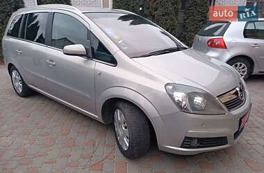 Минивэн Opel Zafira 2007 в 