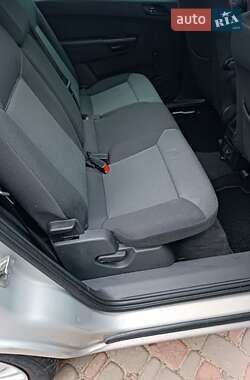 Минивэн Opel Zafira 2007 в 