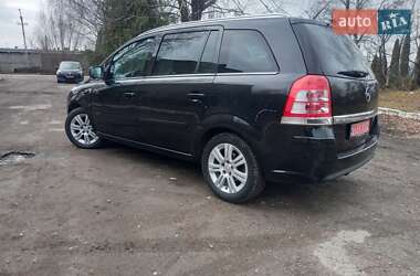 Минивэн Opel Zafira 2012 в Луцке