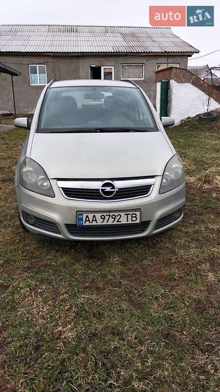 Opel Zafira 2007