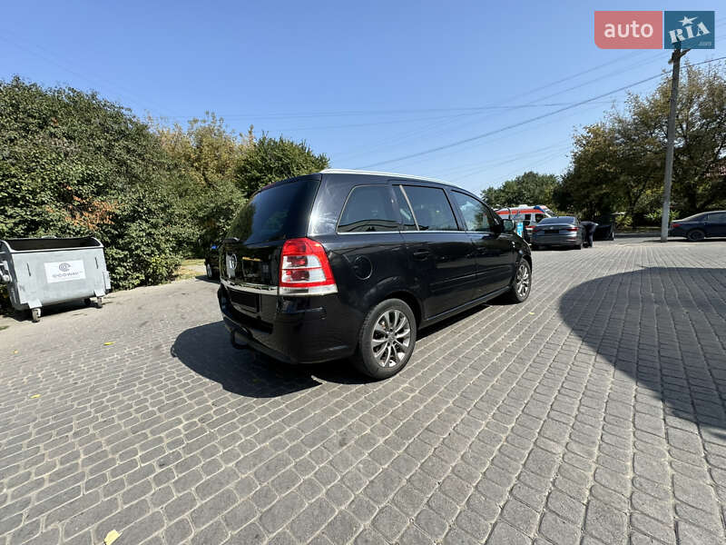 Минивэн Opel Zafira 2010 в Львове фото 5 Минивэн Opel Zafira 2010 в Львове