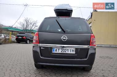 Мінівен Opel Zafira 2013 в Львові