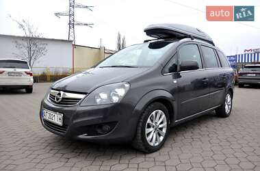 Мінівен Opel Zafira 2013 в Львові