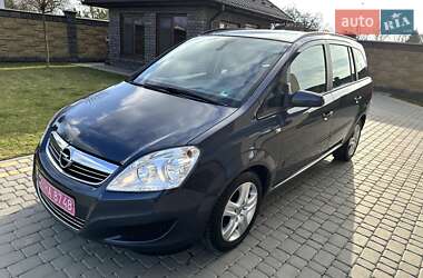 Мінівен Opel Zafira 2009 в Луцьку