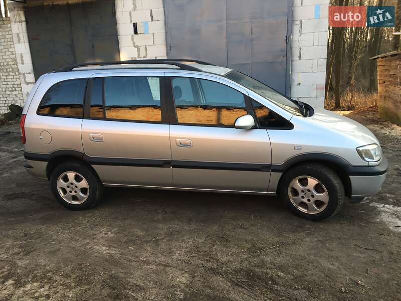 Мінівен Opel Zafira 2003 в Ковелі