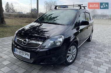 Мінівен Opel Zafira 2010 в Старокостянтинові