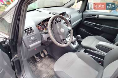 Мінівен Opel Zafira 2011 в Луцьку