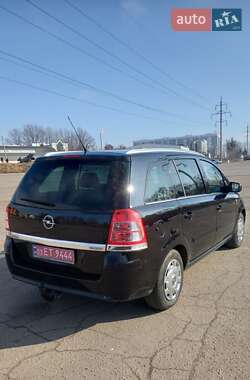 Минивэн Opel Zafira 2010 в Полтаве