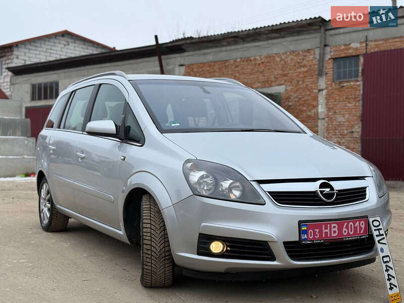 Мінівен Opel Zafira 2007 в Золочеві