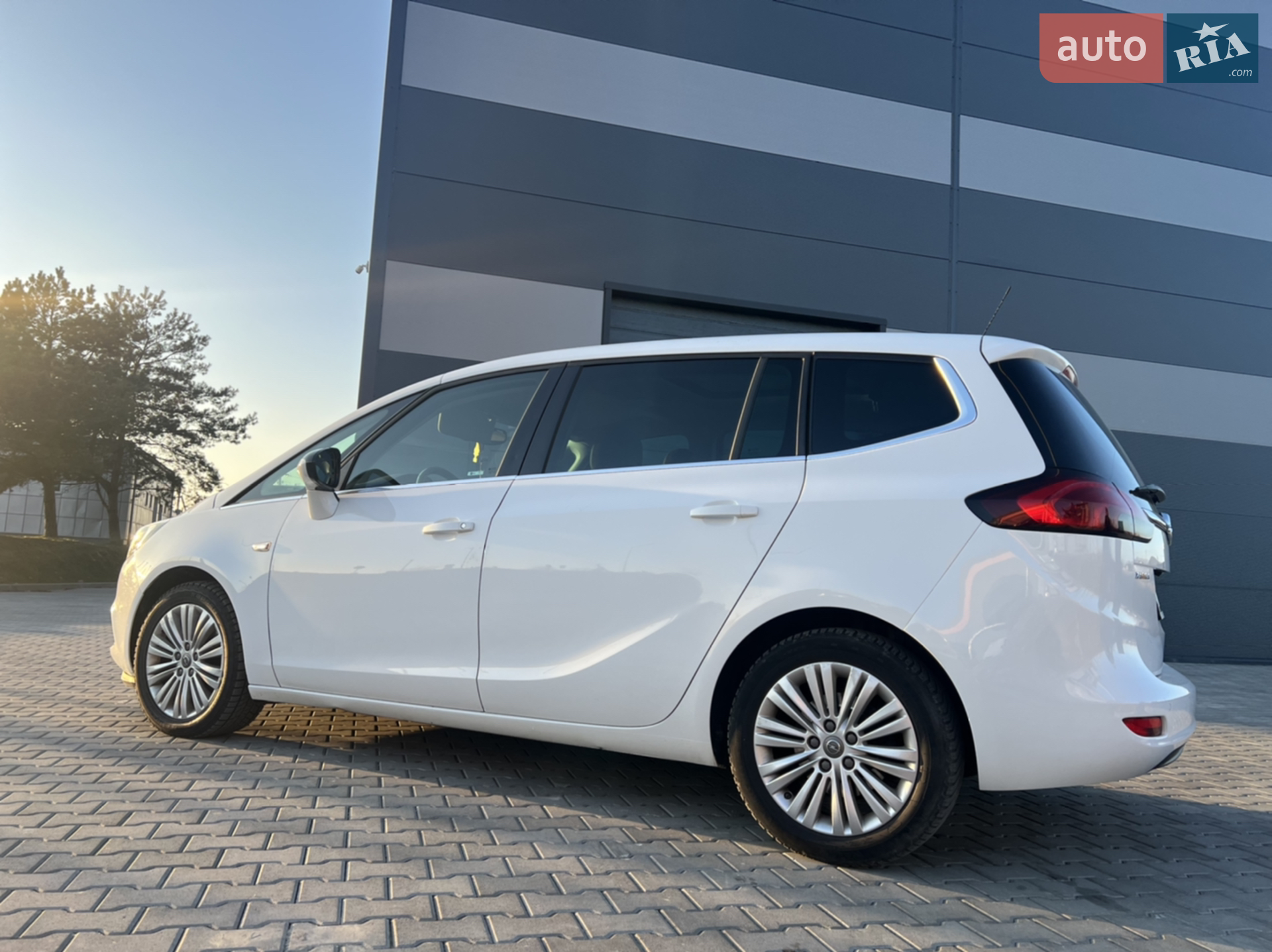 2018 Opel Zafira - мініатюра 2