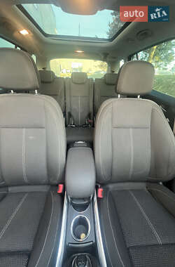Минивэн Opel Zafira 2018 в 