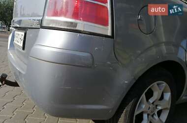 Минивэн Opel Zafira 2006 в 