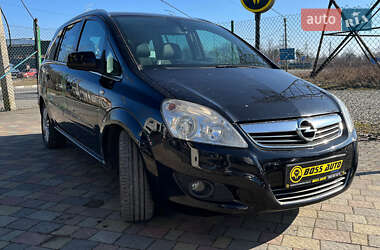 Минивэн Opel Zafira 2010 в Стрые