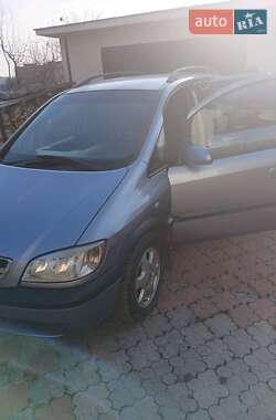 Мінівен Opel Zafira 2003 в Ужгороді