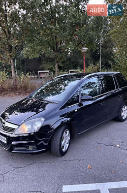 Минивэн Opel Zafira 2007 в Самборе