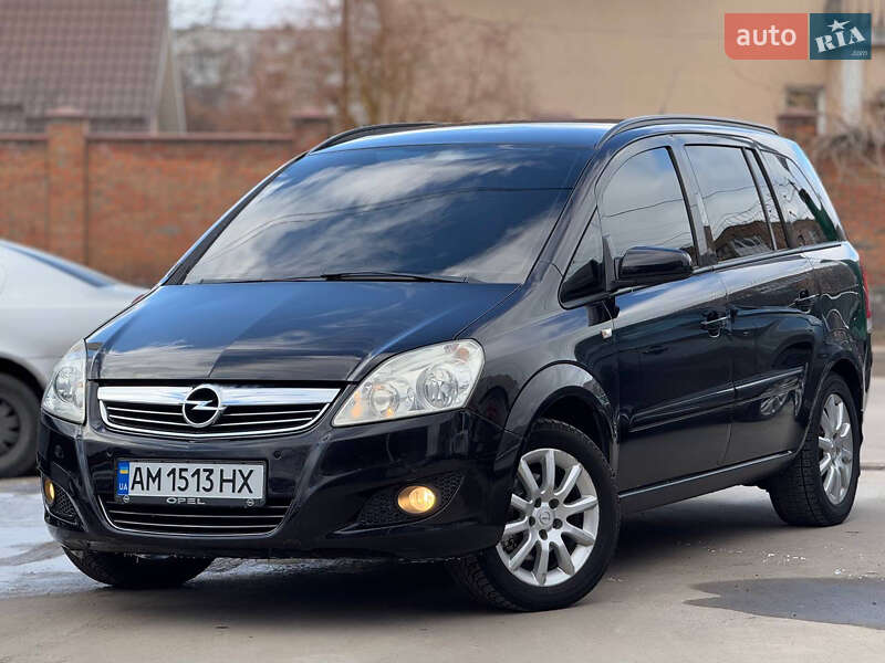 Минивэн Opel Zafira 2008 в Бердичеве