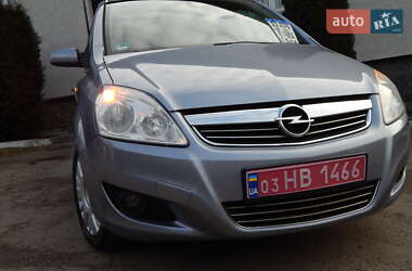 Минивэн Opel Zafira 2008 в 