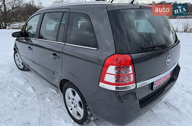 Минивэн Opel Zafira 2009 в Черкассах