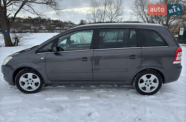 Минивэн Opel Zafira 2009 в Черкассах