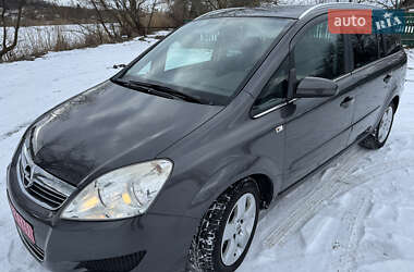 Минивэн Opel Zafira 2009 в Черкассах