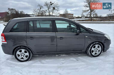 Минивэн Opel Zafira 2009 в Черкассах