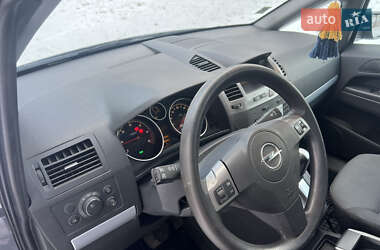 Мінівен Opel Zafira 2006 в Рівному