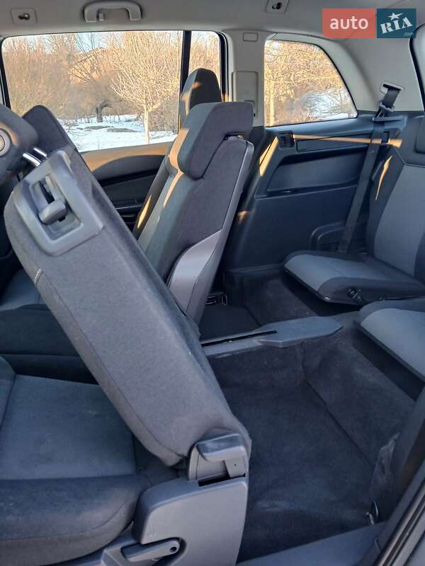 Мінівен Opel Zafira 2005 в Харкові