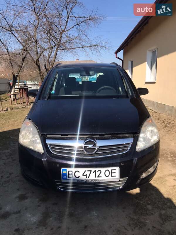 Opel Zafira 2008