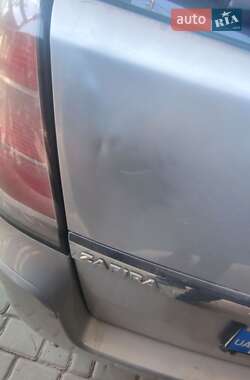 Минивэн Opel Zafira 2006 в 