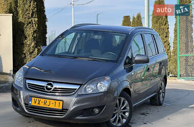 Минивэн Opel Zafira 2011 в Львове