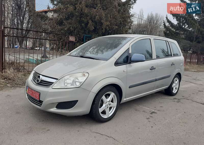 Мінівен Opel Zafira 2009 в 