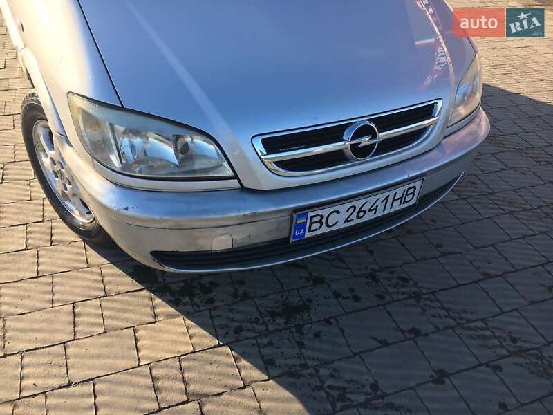 Минивэн Opel Zafira 2003 в Буске