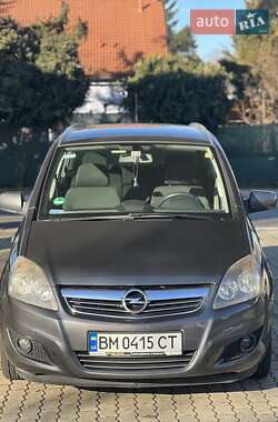 Минивэн Opel Zafira 2010 в Сумах