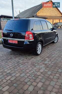 Мінівен Opel Zafira 2009 в Сарнах