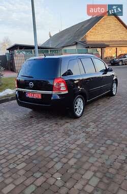 Мінівен Opel Zafira 2009 в Сарнах