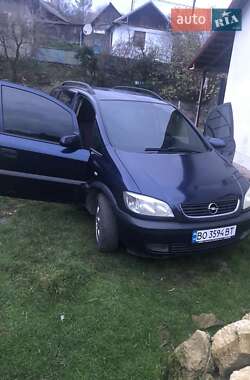 Мінівен Opel Zafira 2001 в Золочеві