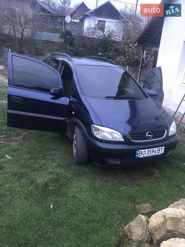 Opel Zafira 2001