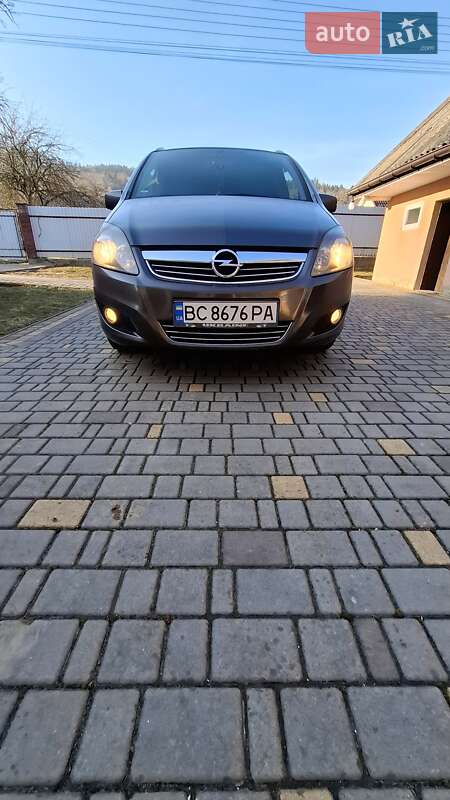 Мінівен Opel Zafira 2012 в Старому Самборі
