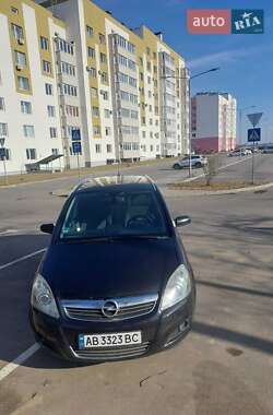 Минивэн Opel Zafira 2008 в Виннице