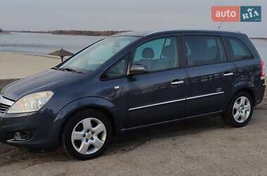 Минивэн Opel Zafira 2009 в Украинке