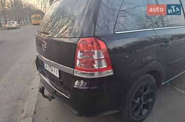 Минивэн Opel Zafira 2009 в 